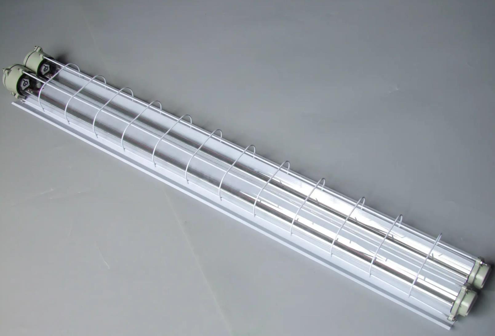 LED বিস্ফোরণ-প্রমাণ টিউব বৈশিষ্ট্য